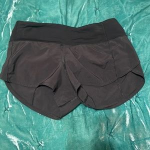 Lululemon speed it up shorts
